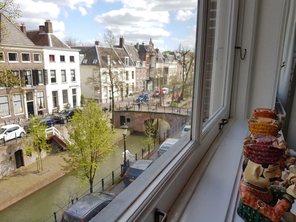 Large Historical Apartment & Canal Terrace Utrecht Exterior foto
