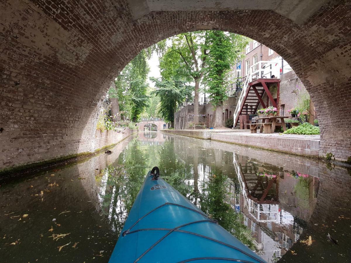 Large Historical Apartment & Canal Terrace Utrecht Exterior foto