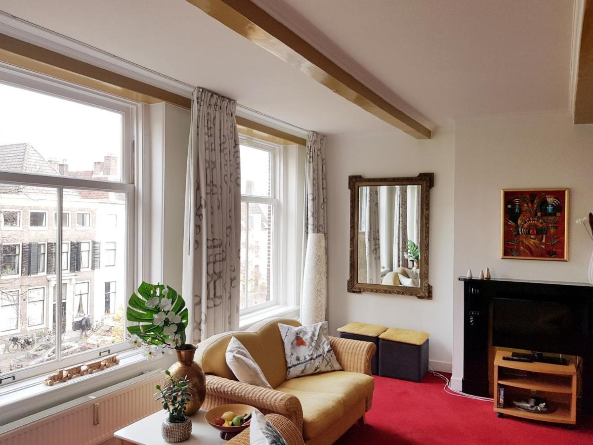 Large Historical Apartment & Canal Terrace Utrecht Exterior foto